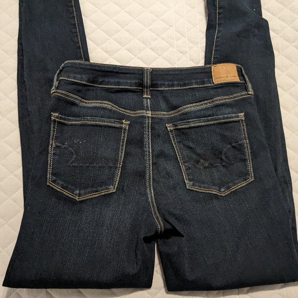 American Eagle Jeans - Jeggings - Next Level Stretch - 10 Long Like new. - Picture 2 of 6